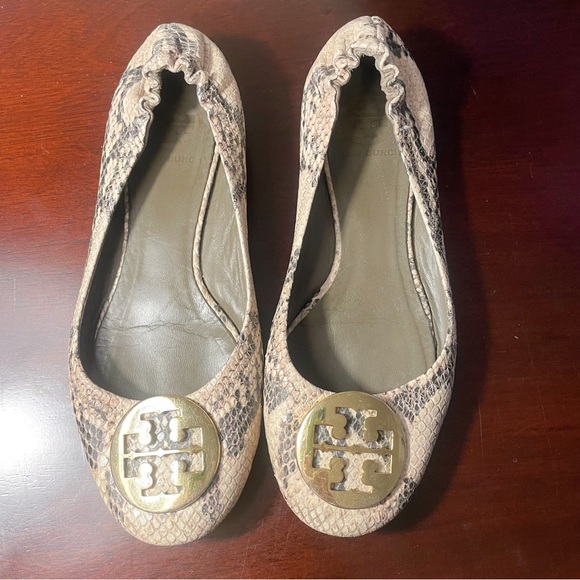 Tory Burch Ballerina Flats Reva Snake Print Size 7 - Picture 6 of 8